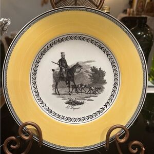 Villeroy & Boch Yellow and Black Equestrian Plate